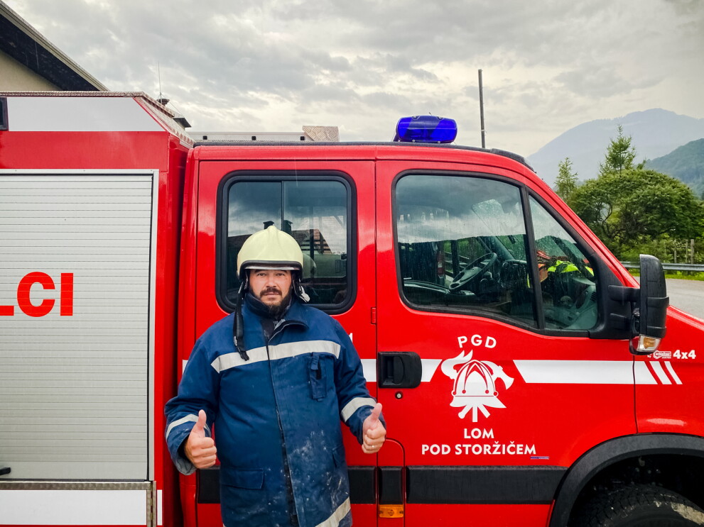 Volunteer fire department.jpg 