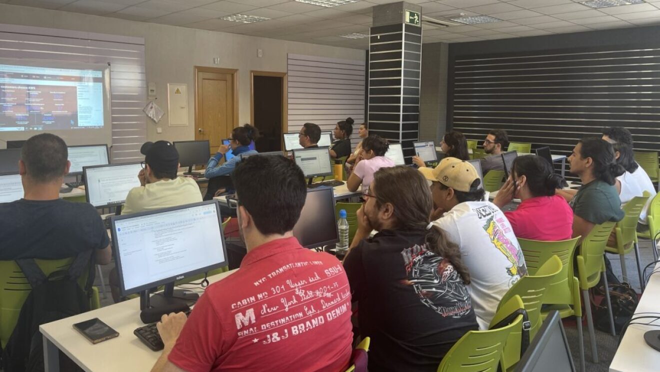 Sesión formativa Re/start con alumnos.