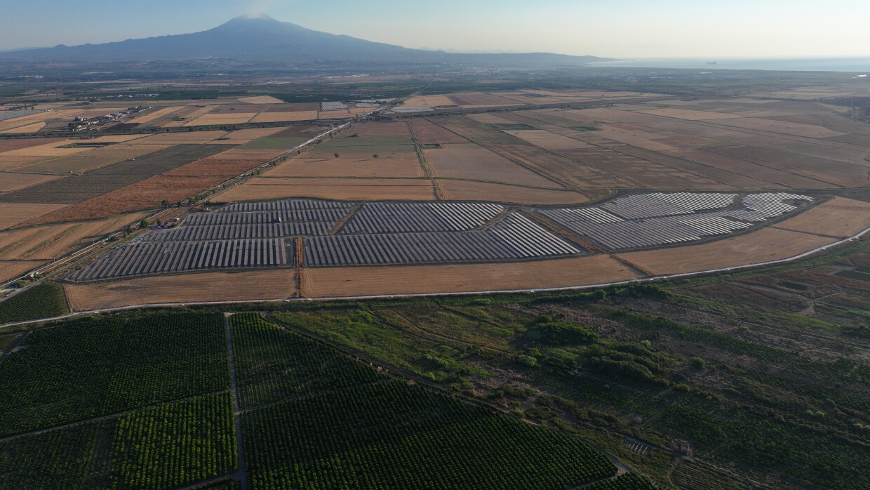 Nadara e Amazon inaugurano il più grande impianto agrivoltaico d’Italia: un progetto da 227 MW in Sicilia