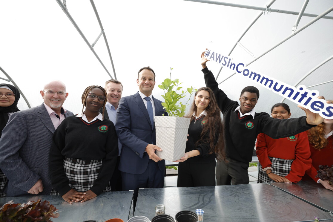 An Tánaiste Leo Varadkar poses with community schoolchildren at AWS in communities event