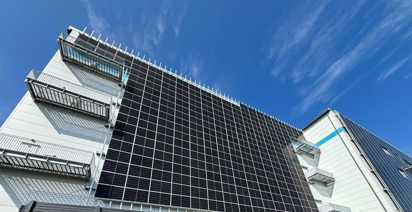 Amazon西日本エリア最大の物流拠点「Amazon名古屋みなとフルフィルメントセンター」を初公開