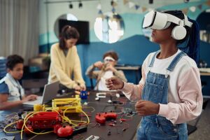 Hands-on STEM learning with VR headsets and circuitry
