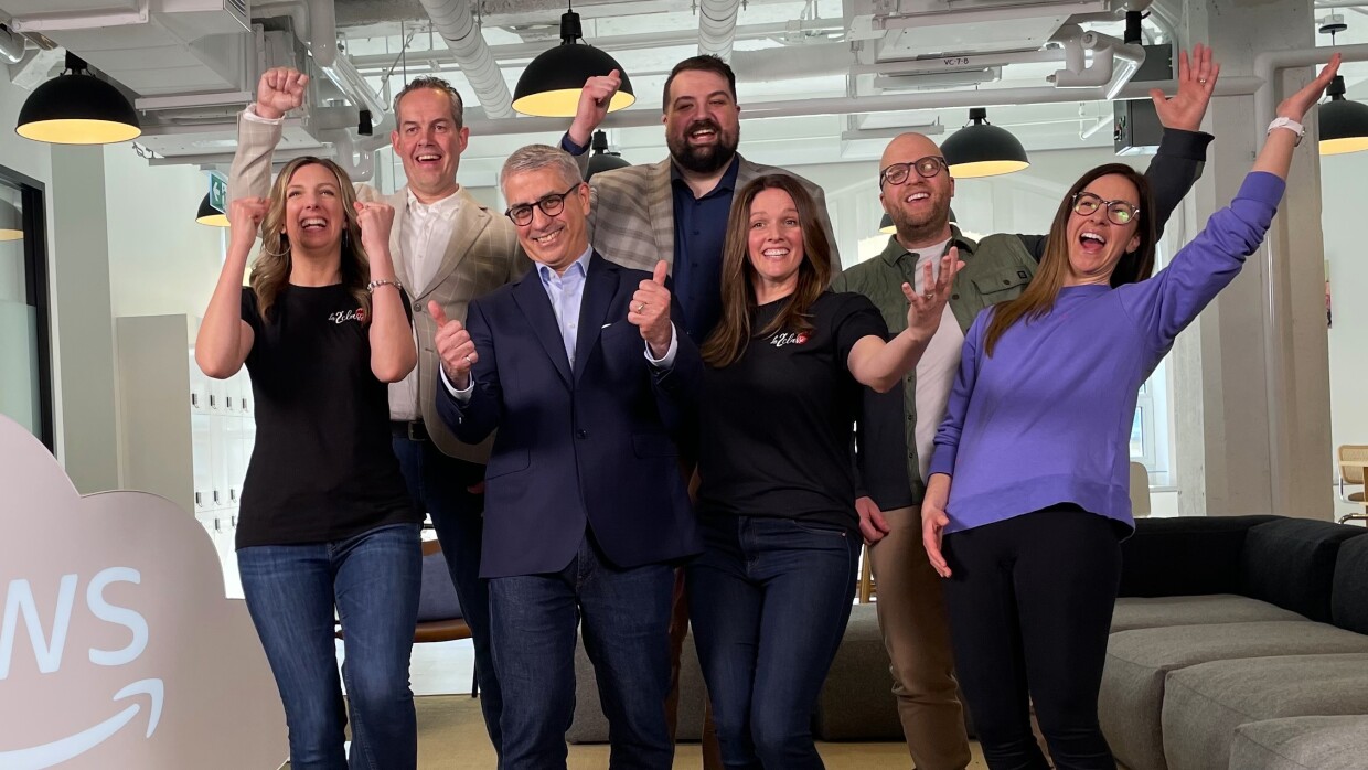 La 14e saison de Dans l'œil du dragon de Radio-Canada s'est conclue avec enthousiasme et émotion alors qu'Amazon Web Services (AWS) a décerné un prix de 100 000 $ à La 2e Classe, une jeune entreprise qui démocratise l’éducation à domicile en offrant des cours virtuels s’adressant aux étudiants dont les parcours éducatifs sortent des sentiers battus.