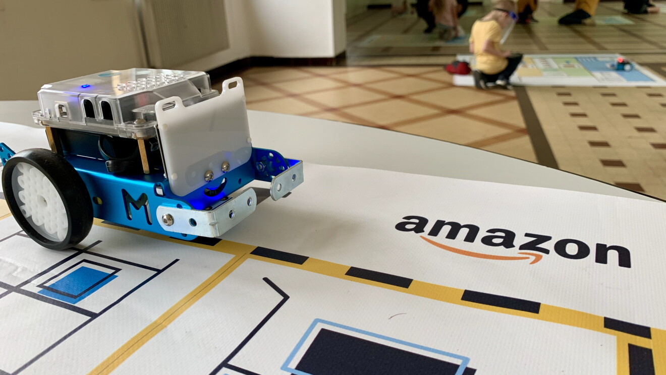 Remy, animateur d’ateliers de robotique pour codeurs en herbe