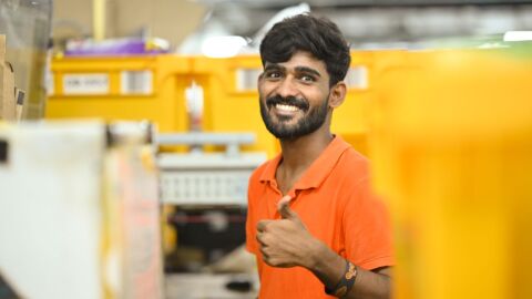 Amazon creates 150,000 seasonal work opportunities