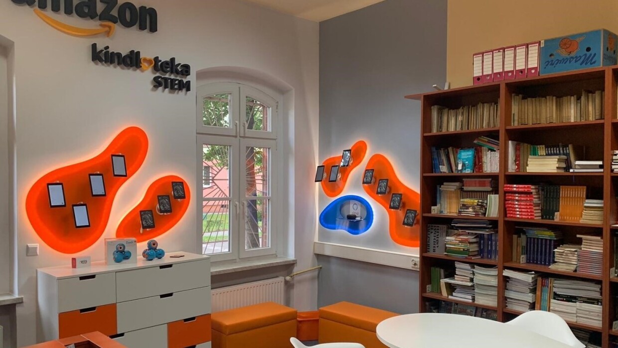 Przykładowe pomeiszczenie Kindloteki STEM z przyborami edukacyjnymi