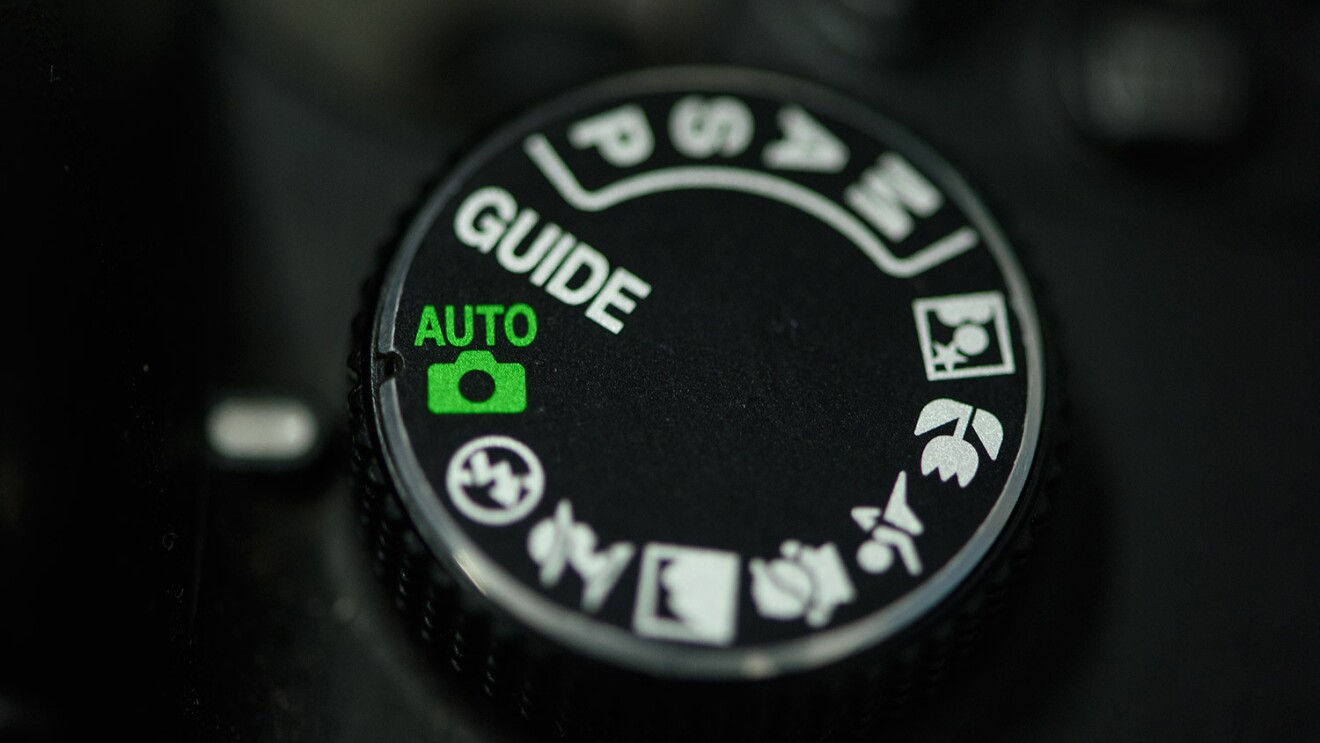 DSLR camera