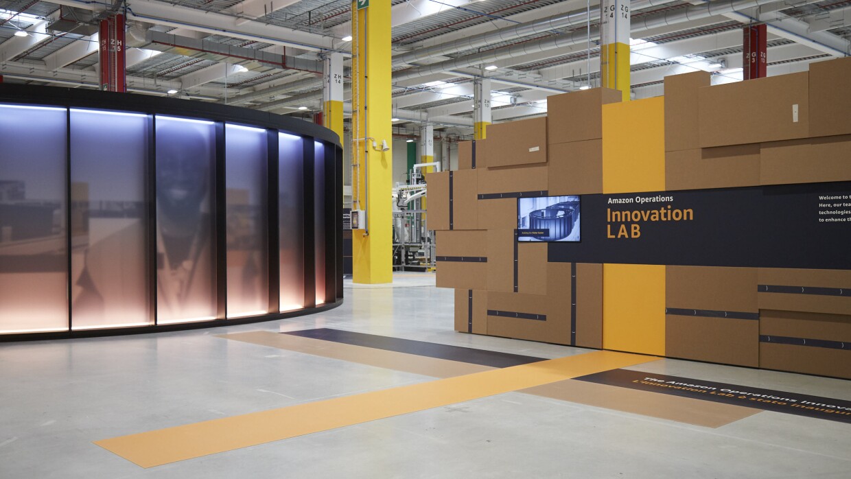 amzn-innovation-lab-virtual-tour-0213.jpg