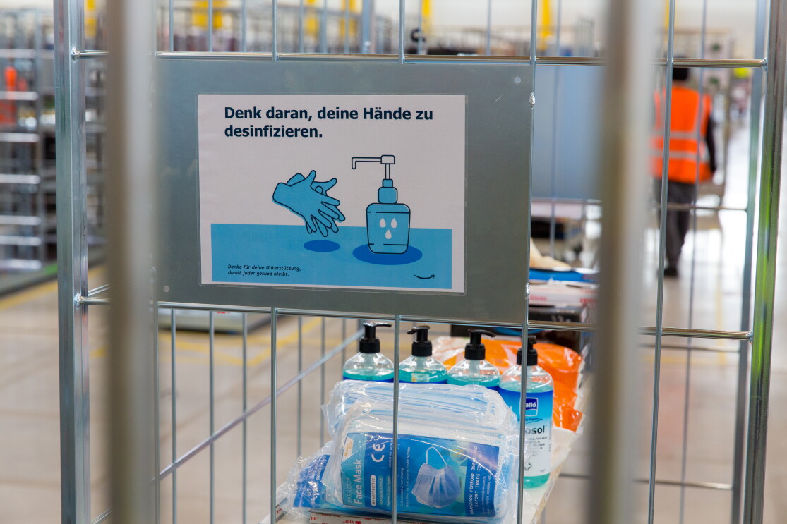 Sanitizer-Station