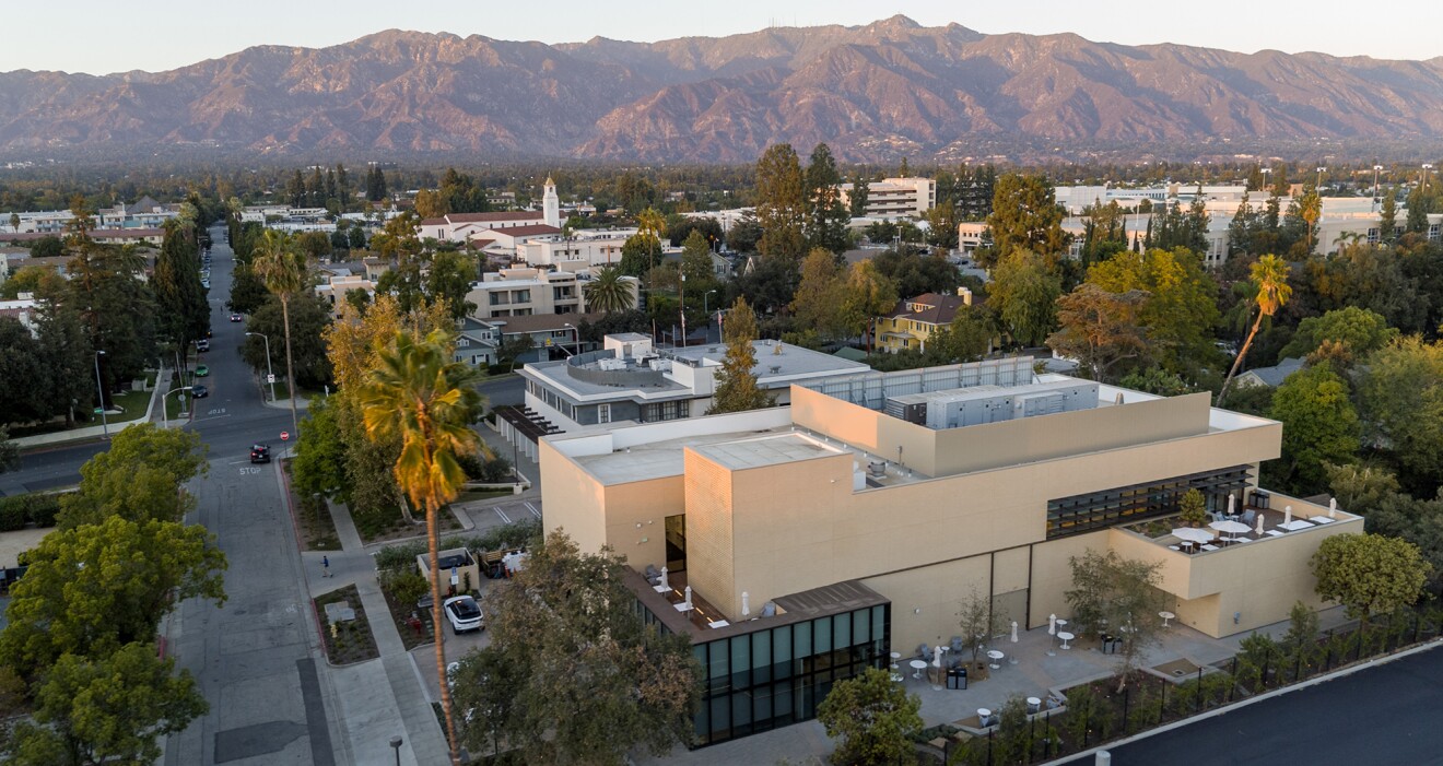 Aerial view photo of the AWS quantum computing center building at California Institute of Technology