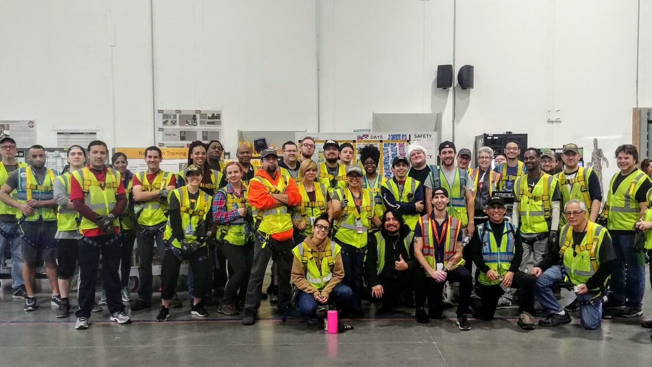 德里克·博西和队友