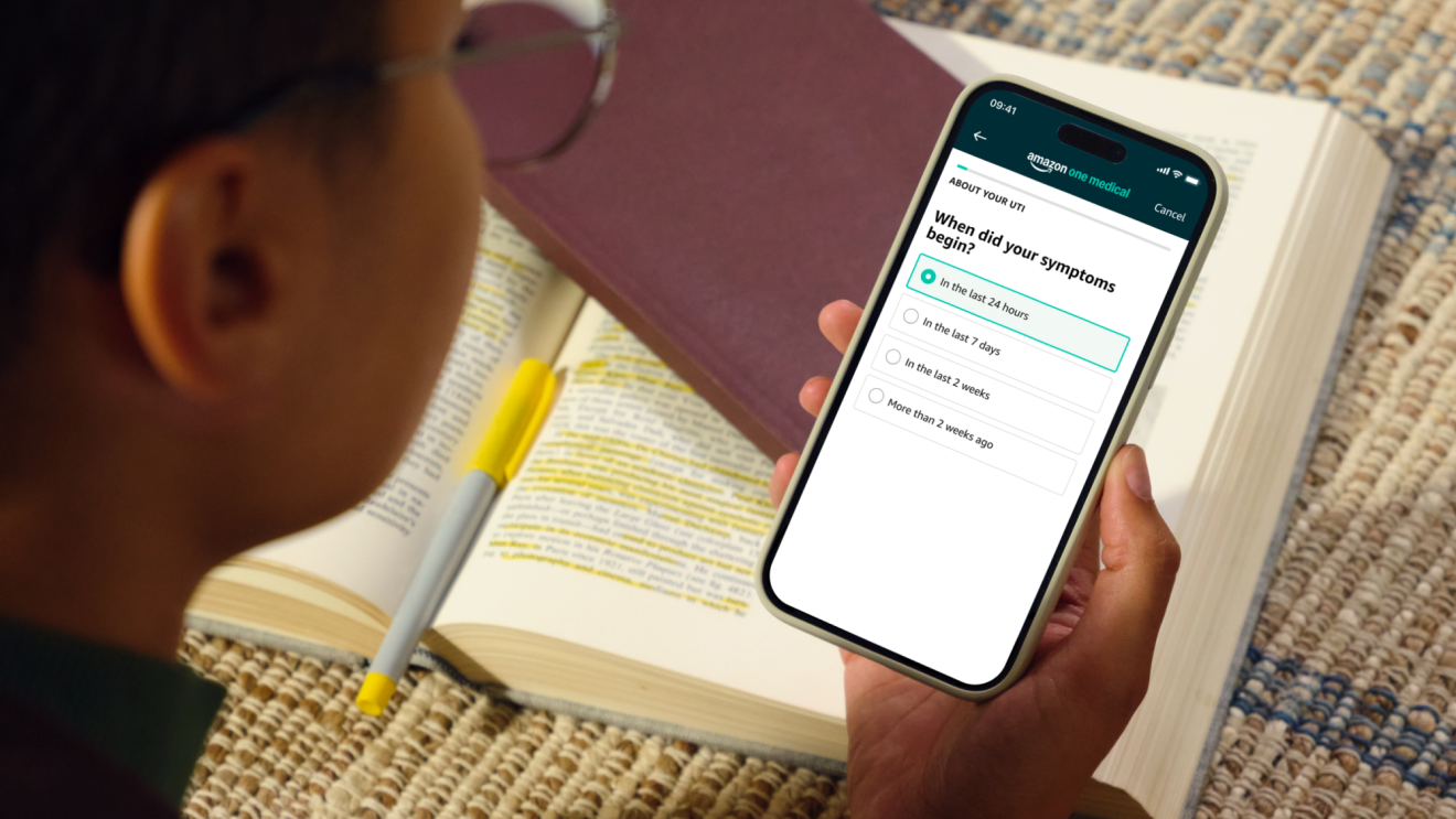 Smartphone survey for medical consultation near study materials