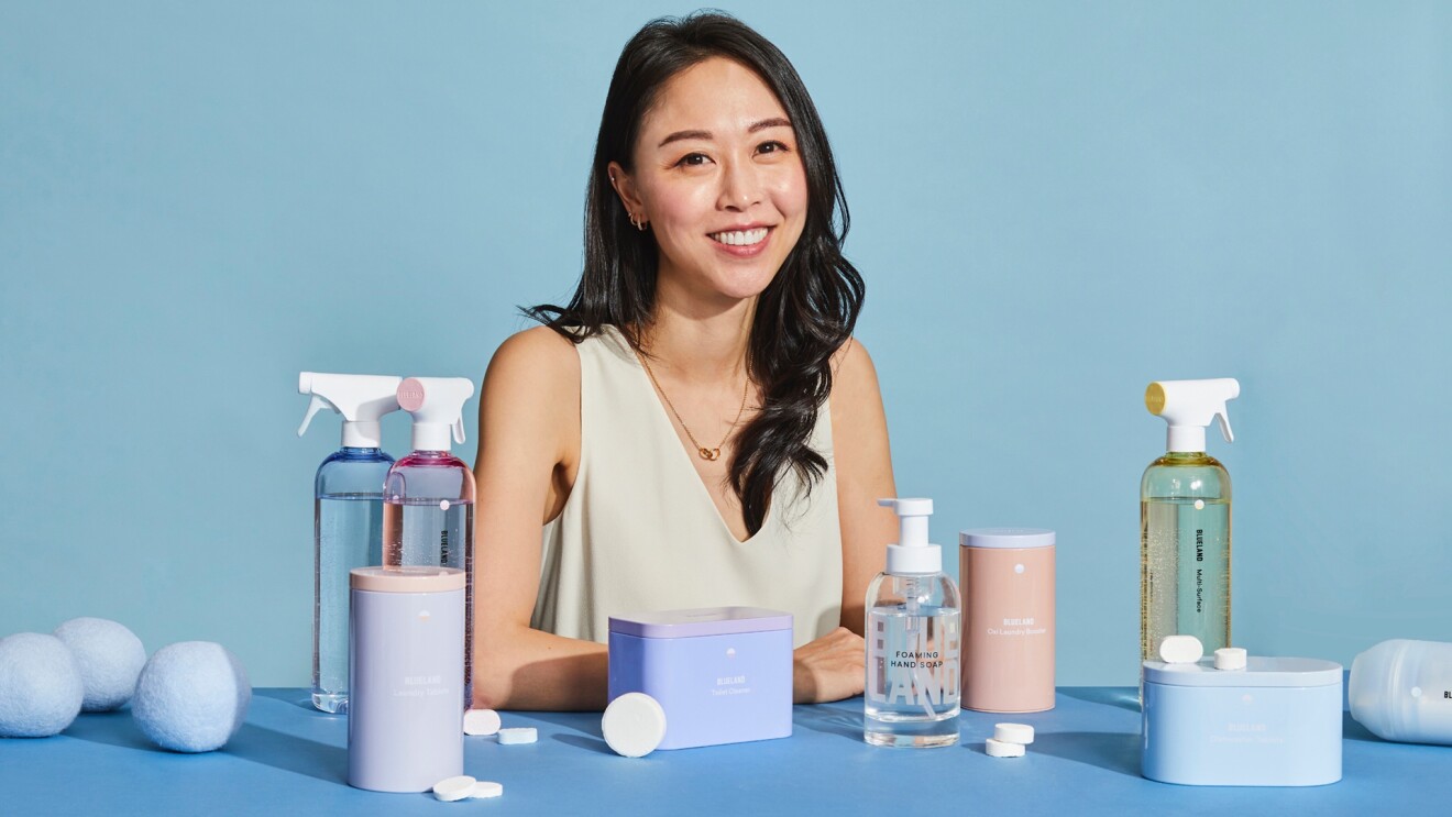 莎拉的照片Paiji柳,BLUELAND创始人,产品。