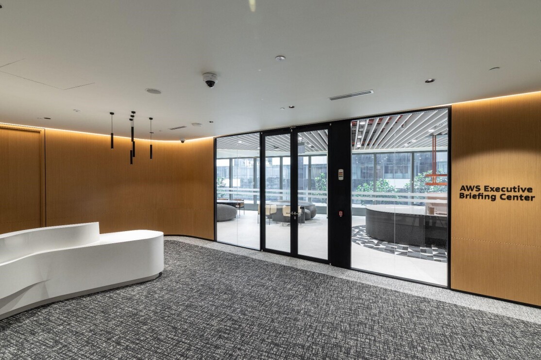 AWS EBC