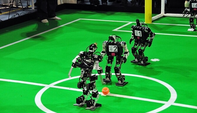 robocup-eindhoven-005_ralf_roletschek._V534143286_.jpg