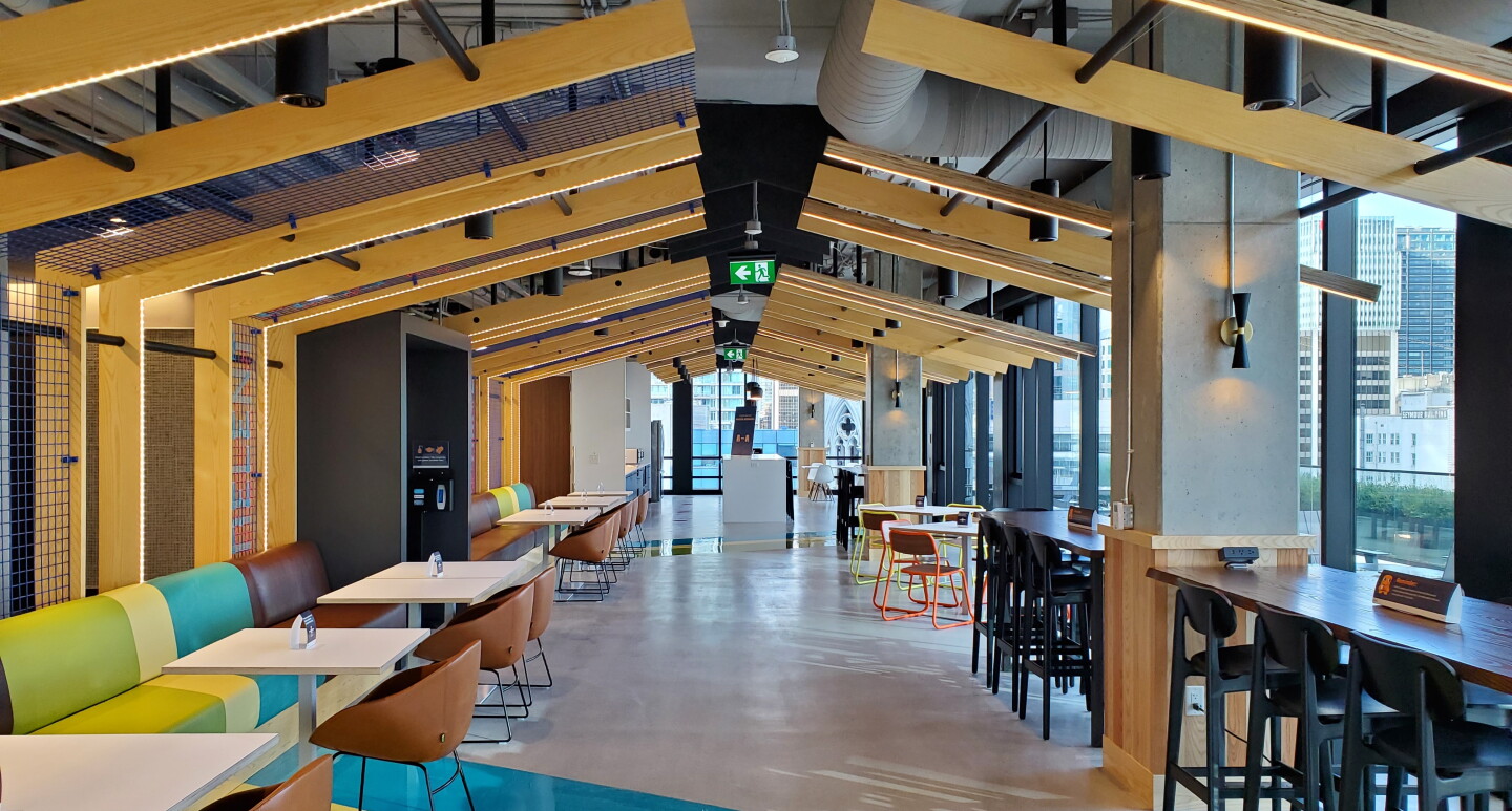 YVR 14 Canada Office 