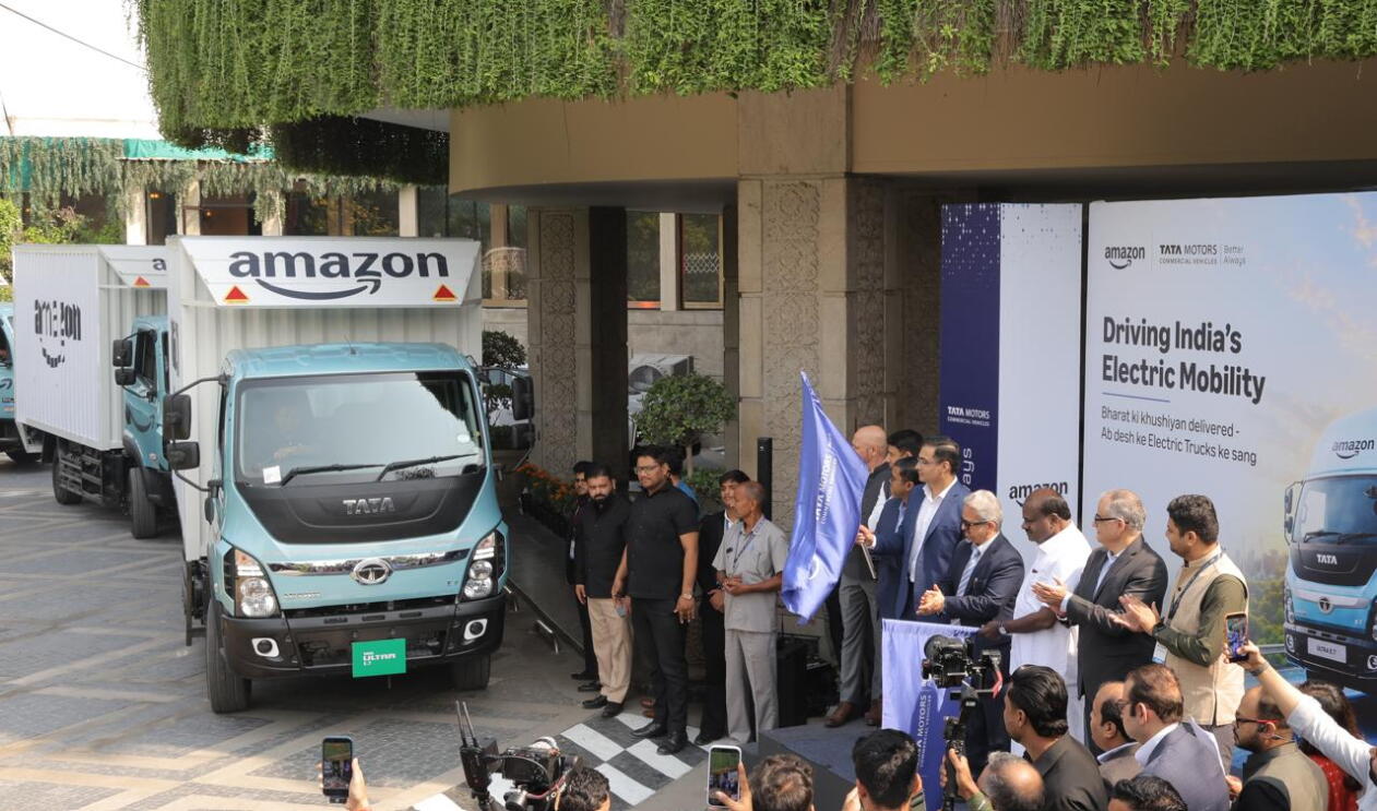 amazon ev trucks flag off
