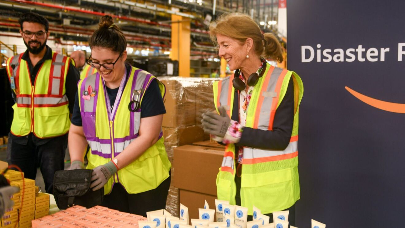 U.S. Ambassador to Australia Caroline Kennedy at BWU2's Disaster Relief Hub.