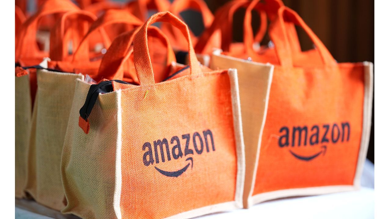 Jute bags with Amazon logo
