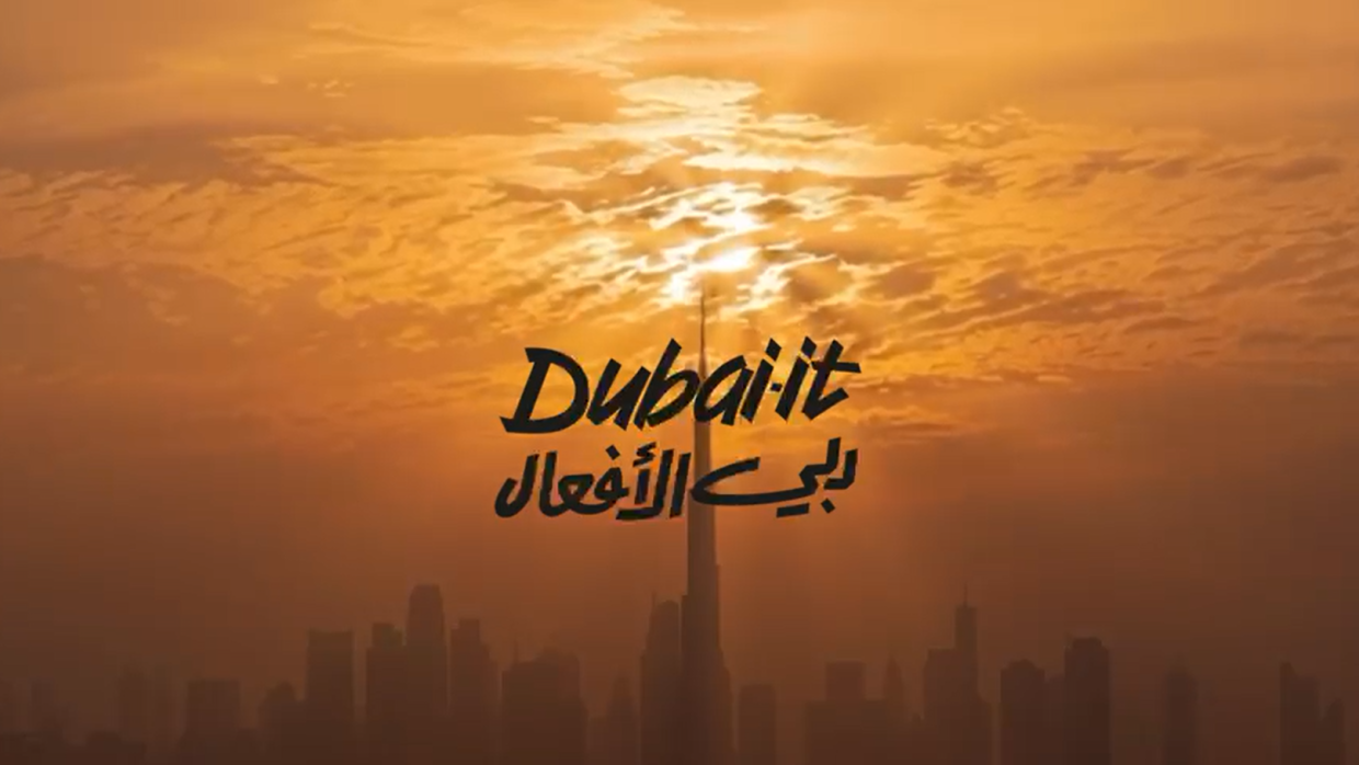 Dubai It opening shot of Video showing dubai in the background with burj khalifa in the centre