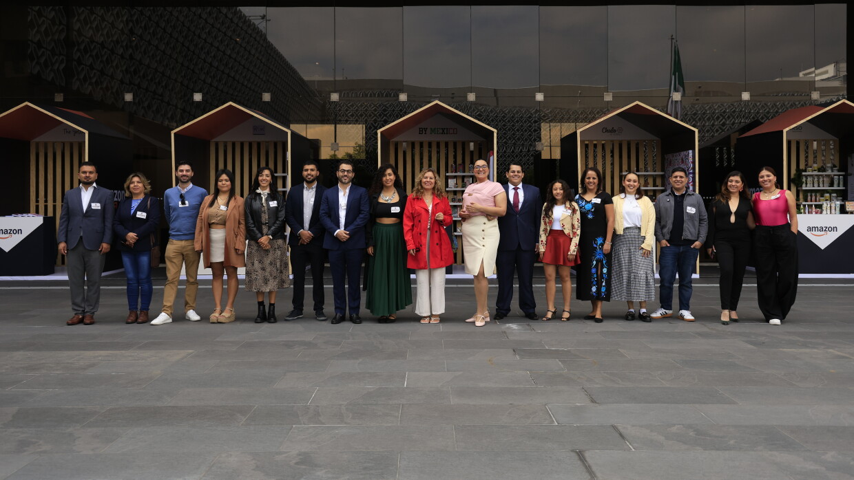 La Cámara de Diputados y Amazon Celebran la Feria de Pequeñas y Medianas Empresas 2025