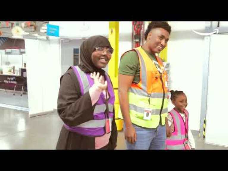 Amazon Career Choice | Meet Mo