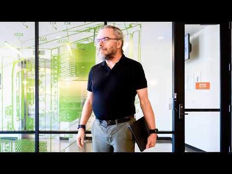 AWS VP and internet pioneer shares advice from an unconventional career