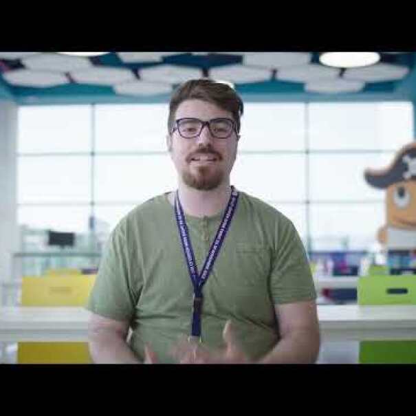 #ComingOutDay, le storie dei dipendenti Amazon