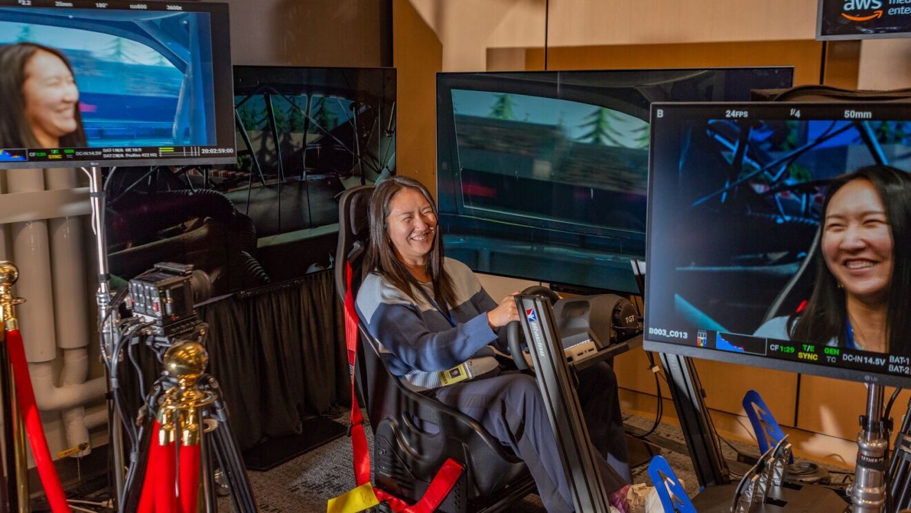 demos of aws technologies in action at the aws builder studio in amazons nyc office