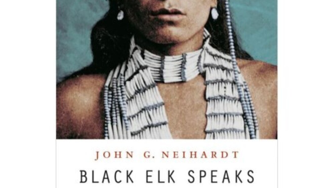 图为土著人民日推荐书目的书籍封面。