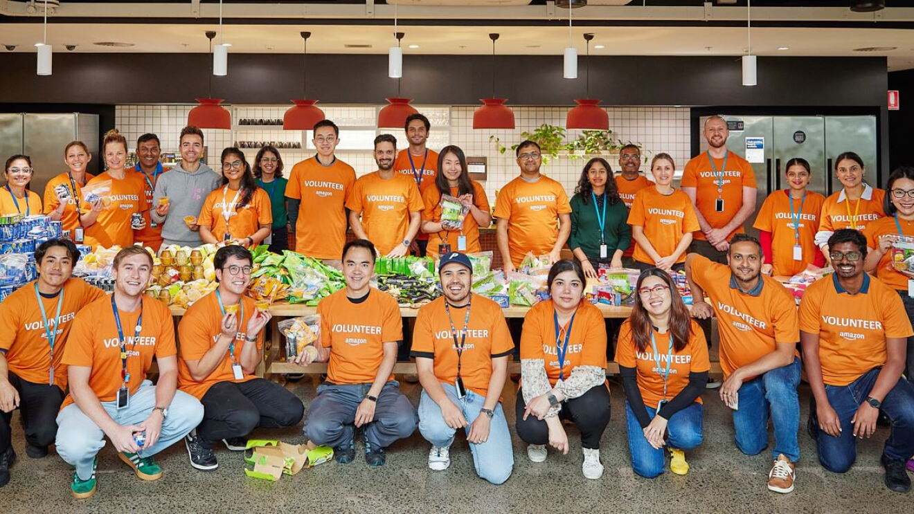 Amazon volunteers group photo 