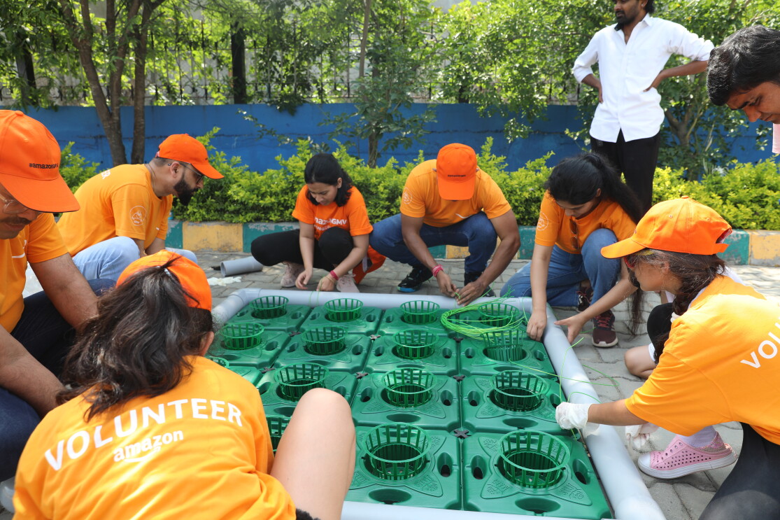 India 1 - global month volunteering.JPG 