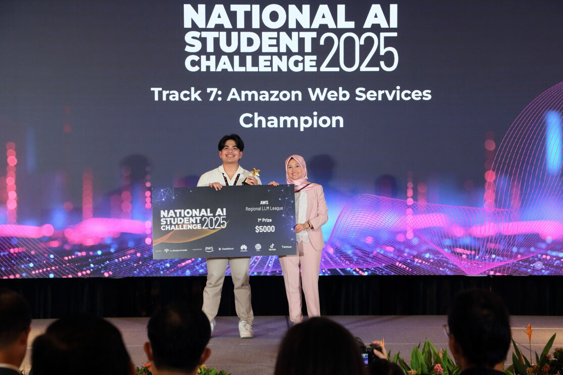 ASEAN LLM League - Champion Prize ceremony
