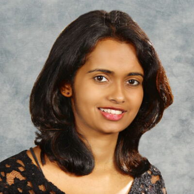 Profile photo of freelance writer Pooja Pillai.