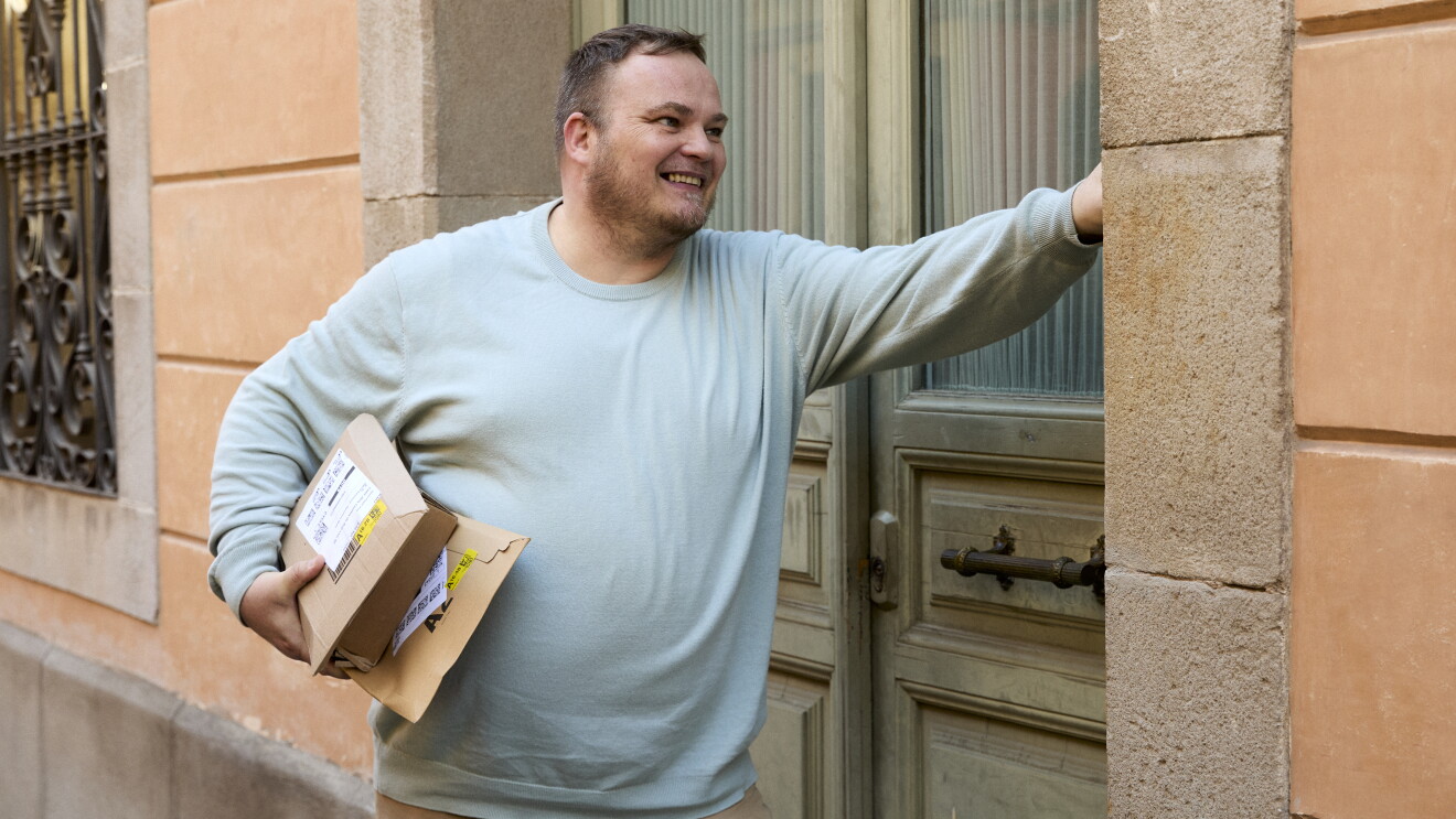 Amazon Hub Delivery: Your Elegant Home