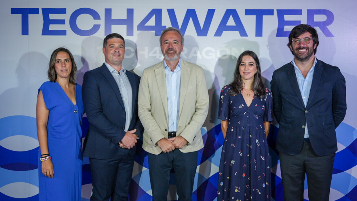 AWS ya repone más agua de la que utilizan sus centros de datos en Aragón y lanza un nuevo proyecto junto con el Canal Imperial de Aragón para reponer más de 10.000 millones de litros de agua anuales una vez completado