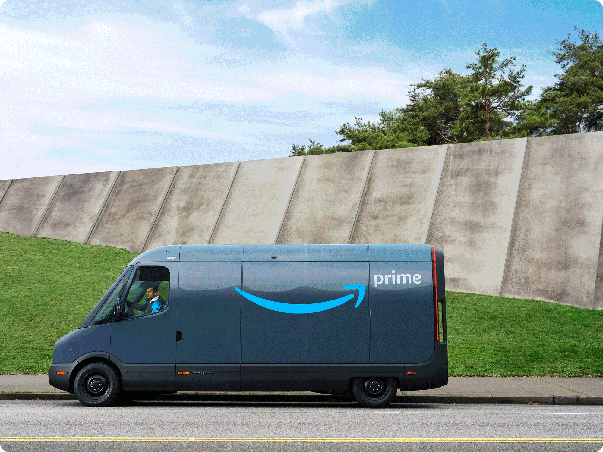 GIF de la recepción de un pedido de Amazon